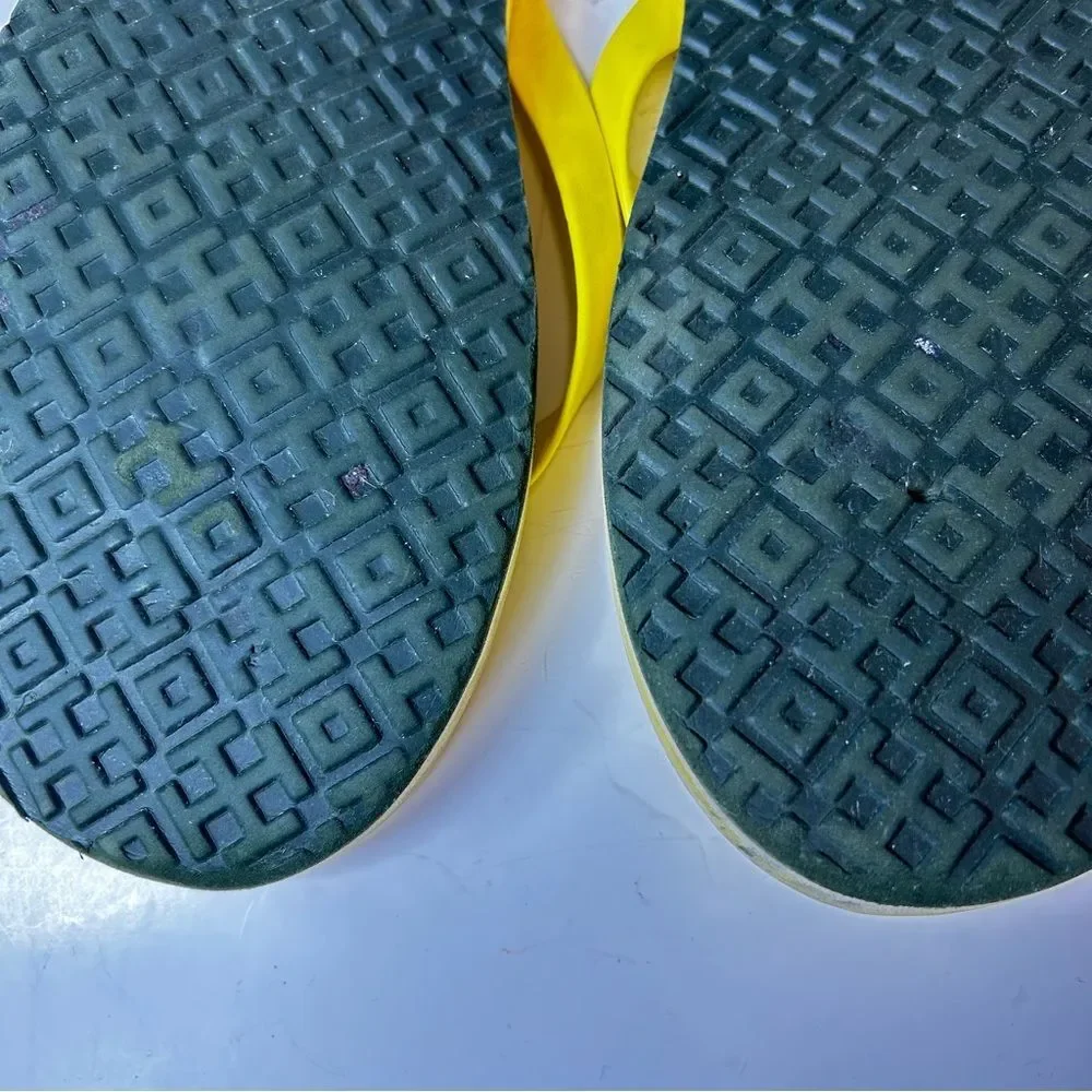 Tory Burch Women’s Mini Minnie Sunny Yellow Logo Flip-Flop Sandals Size 9M